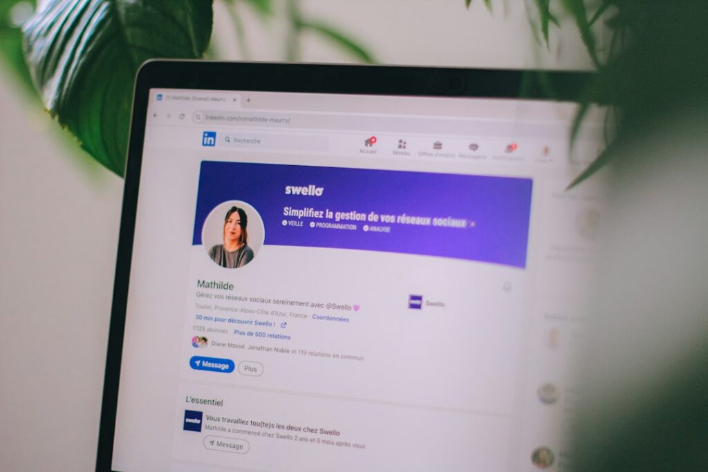 como usar linkedin para conseguir alumnos